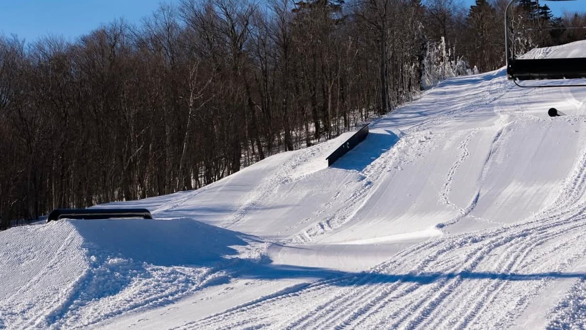 Mount Snow ski area photo 3